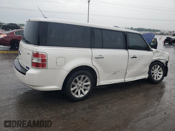 2009 Ford Flex SEL z VIN 2FMDK52CX9BA09974, wystawiony jako Copart lot #57184765 z przebiegiem 184 769 mil mil oraz Szkoda całkowita • Salvage title. Historia ofert i sprzedaży dostępna na DreamBid. Obrazek 3.