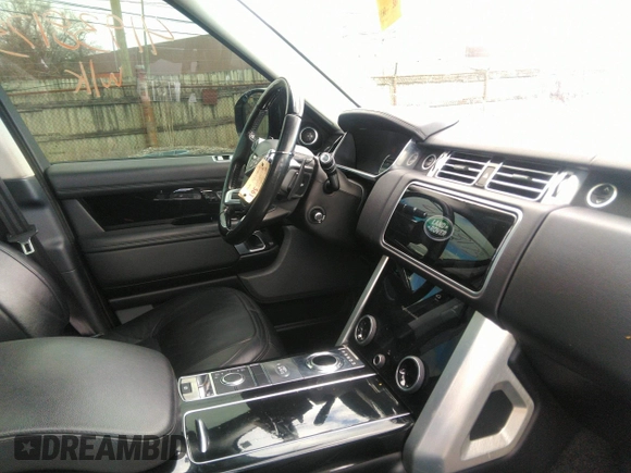 2018 Land Rover Range Rover with VIN SALGR2RV6JA383848, listed as a IAAI auction lot 41938173 with 93,534 mi miles and . Bid and sale history available at DreamBid. Image 5.