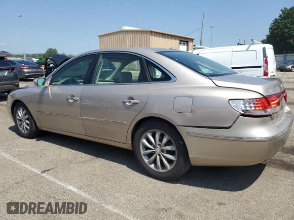2008 Hyundai Azera Limited with VIN KMHFC46F18A282915, listed as a Copart auction lot 63642835 with 136,161 mi miles and Salvage title. Bid and sale history available at DreamBid. Image 2.