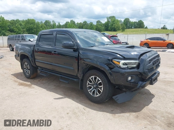 2020 Toyota Tacoma SR5 z VIN 3TMAZ5CN8LM138501, wystawiony jako IAAI lot #42321412 z przebiegiem 81 806 mil mil oraz . Historia ofert i sprzedaży dostępna na DreamBid. Obrazek 1.
