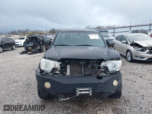 2014 Toyota Tacoma PreRunner with VIN 5TFJU4GN0EX062336, listed as a IAAI auction lot 41073030 with 135,554 mi miles. Bid and sale history available at carsss.com. Image 13.