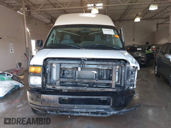 2011 Ford Econoline Cargo Commercial with VIN 1FTNS1EW0BDA60746, listed as a IAAI auction lot 41346661 with 117,363 mi miles. Bid and sale history available at carsss.com. Image 13.