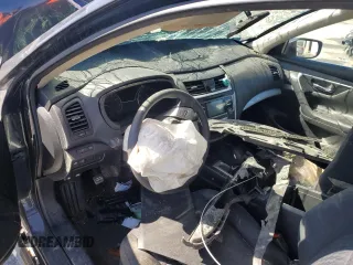 2018 Nissan Altima 2.5 S with VIN 1N4AL3AP4JC107258, listed as a Copart auction lot 49489475 with 0 mi miles and Salvage Title. Bid and sale history available at carsss.com. Image 8.