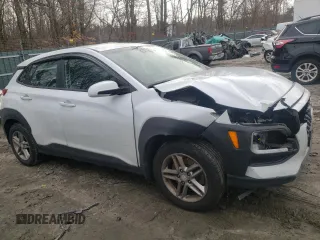 2018 Hyundai Kona SE with VIN KM8K1CAA1JU095785, listed as a Copart auction lot 70176452 with 68,075 mi miles. Bid and sale history available at carsss.com. Image 4.