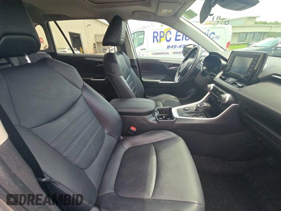 2022 Toyota RAV4 Hybrid XLE Premium with VIN 4T3B6RFV2NU084419, listed as a IAAI auction lot 42729518 with 76,607 mi miles and . Bid and sale history available at DreamBid. Image 11.