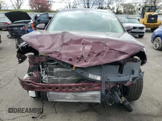 2018 Lincoln MKC Select with VIN 5LMCJ2D94JUL13697, listed as a Copart auction lot 52852685 with 38,395 mi miles and Salvage title. Bid and sale history available at DreamBid. Image 5.