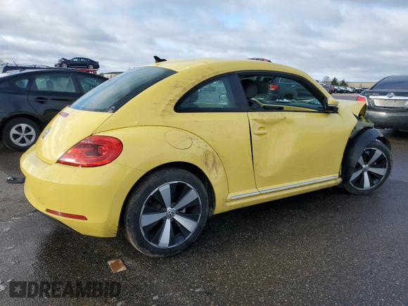 2015 Volkswagen Beetle with VIN 3VWH17AT4FM636845, listed as a Copart auction lot 81332594 with 87,369 mi miles and Salvage Title. Bid and sale history available at DreamBid. Image 3.