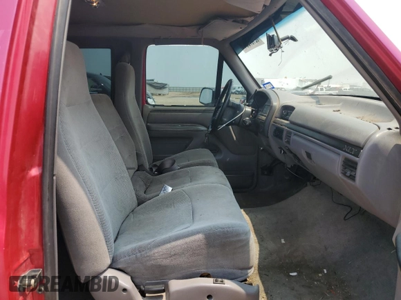 1994 Ford F-150 with VIN 1FTEX15N0RKA68814, listed as a Copart auction lot 62187354 with 181,561 mi miles and Clean Title. Bid and sale history available at carsss.com. Image 10.