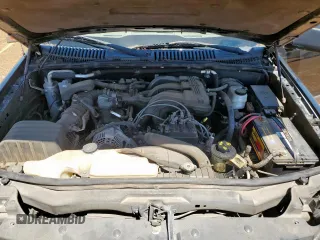2006 Ford Explorer XLT z VIN 1FMEU63E06UA12893, wystawiony jako Copart lot #58026715 z przebiegiem 200 767 mil mil oraz Czysty tytuł • Clean title. Historia ofert i sprzedaży dostępna na DreamBid. Obrazek 11.