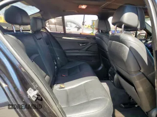 2014 BMW 5 Series 550i z VIN WBAKN9C5XED681268, wystawiony jako Copart lot #55318865 z przebiegiem 89 148 mil mil oraz Szkoda całkowita • Salvage title. Historia ofert i sprzedaży dostępna na DreamBid. Obrazek 10.
