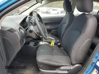 2019 Mitsubishi Mirage ES z VIN ML32F3FJ0KHF16636, wystawiony jako Copart lot #58084715 z przebiegiem 74 305 mil mil oraz Szkoda całkowita • Salvage title. Historia ofert i sprzedaży dostępna na DreamBid. Obrazek 8.