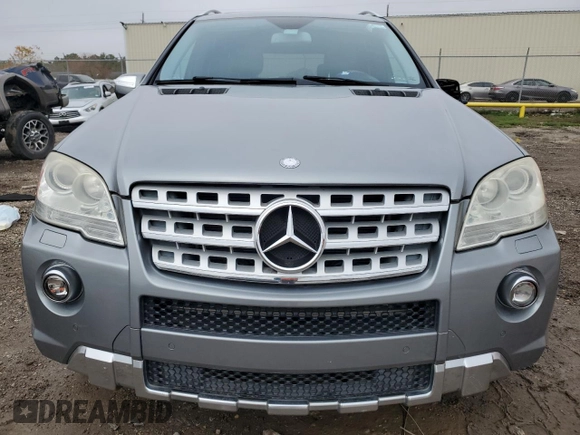 2010 Mercedes-Benz M 550 with VIN 4JGBB7CB1AA603927, listed as a Copart auction lot 85258314 with 50,689 mi miles and Clean Title. Bid and sale history available at DreamBid. Image 5.