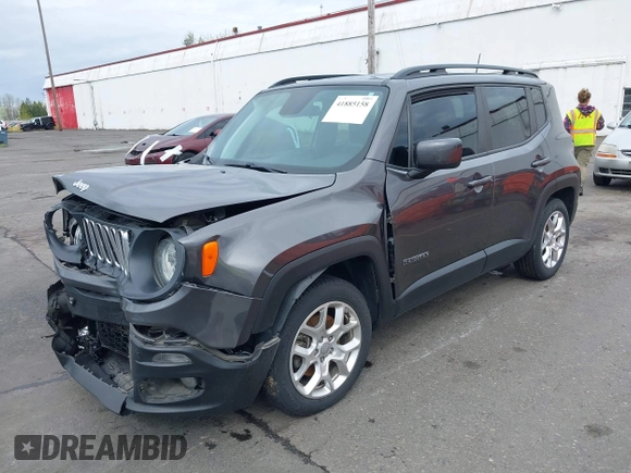 2018 Jeep Renegade Altitude z VIN ZACCJABB7JPH23676, wystawiony jako IAAI lot #41885158 z przebiegiem 116 314 mil mil oraz . Historia ofert i sprzedaży dostępna na DreamBid. Obrazek 17.