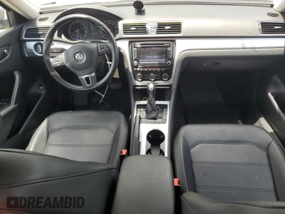 2013 Volkswagen Passat SE with VIN 1VWBH7A33DC069849, listed as a Copart auction lot 60709075 with 217,320 mi miles and Salvage title. Bid and sale history available at DreamBid. Image 8.