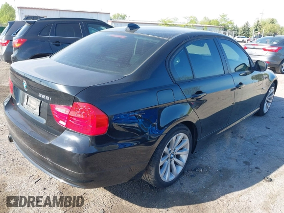 2011 BMW 3 Series 328i with VIN WBAPH7G55BNN02166, listed as a IAAI auction lot 42237821 with 103,322 mi miles and . Bid and sale history available at DreamBid. Image 4.