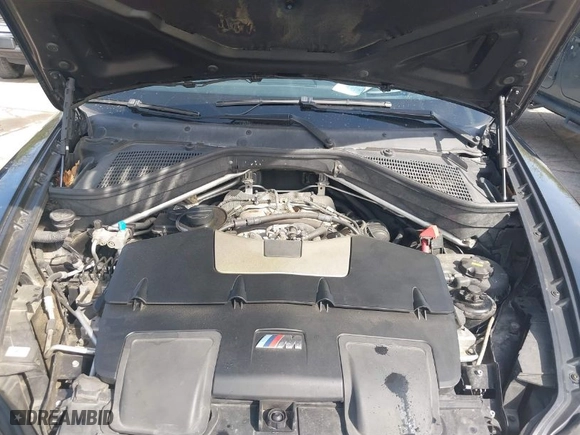 2011 BMW X5 M with VIN 5YMGY0C55BLK26414, listed as a IAAI auction lot 41907121 with 171,564 mi miles. Bid and sale history available at carsss.com. Image 10.