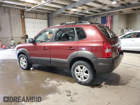 2007 Hyundai Tucson SE with VIN KM8JN12D67U612469, listed as a Copart auction lot 50362605 with 111,459 mi miles and Clean Title. Bid and sale history available at carsss.com. Image 2.