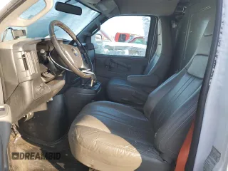 2017 Chevrolet Express Cargo with VIN 1GCWGAFF9H1289313, listed as a Copart auction lot 86978034 with 202,794 mi miles and Salvage title. Bid and sale history available at DreamBid. Image 7.