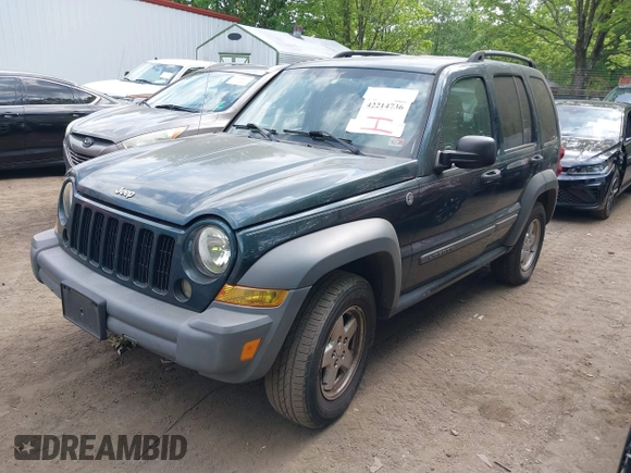 2005 Jeep Liberty Sport with VIN 1J4GL48K15W557730, listed as a IAAI auction lot 42214736 with 182,045 mi miles and . Bid and sale history available at carsss.com. Image 2.