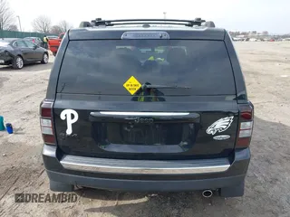2016 Jeep Patriot High Altitude Edition with VIN 1C4NJRFB7GD789654, listed as a IAAI auction lot 41800088 with 47,739 mi miles. Bid and sale history available at carsss.com. Image 16.