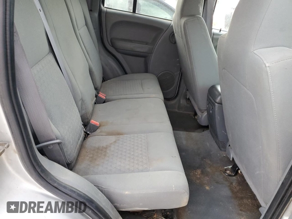 2006 Jeep Liberty Sport z VIN 1J4GL48K56W178859, wystawiony jako Copart lot #53146715 z przebiegiem 223 064 mil mil oraz Nie do naprawy • Non repairable. Historia ofert i sprzedaży dostępna na DreamBid. Obrazek 11.