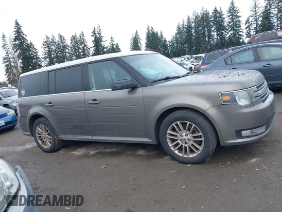 2013 Ford Flex SEL with VIN 2FMHK6C8XDBD28267, listed as a IAAI auction lot 41498787 with 129,105 mi miles. Bid and sale history available at carsss.com. Image 13.