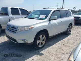 2012 Toyota Highlander Limited with VIN 5TDYK3EH6CS067765, listed as a IAAI auction lot 42269783 with Not provided miles and . Bid and sale history available at DreamBid. Image 2.