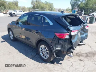 2022 Ford Escape SE с VIN 1FMCU0G67NUB83923, выставлен на аукционе IAAI как лот 42643806 с пробегом 43 193 миль миль и . История ставок и продаж доступна на DreamBid. Изображение 3.