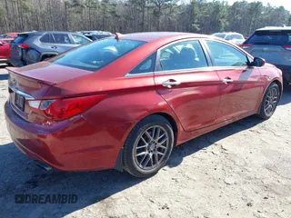 2013 Hyundai Sonata Limited with VIN 5NPEC4AC2DH795719, listed as a IAAI auction lot 41314171 with 293,286 mi miles and . Bid and sale history available at DreamBid. Image 4.
