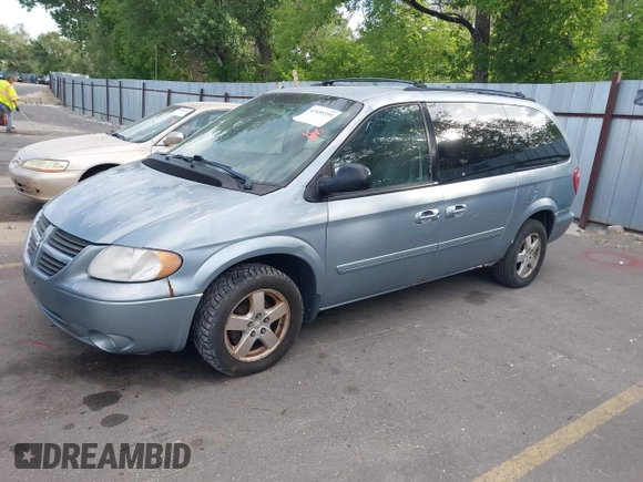 2005 Dodge Caravan SXT z VIN 2D4GP44L25R214770, wystawiony jako IAAI lot #42455359 z przebiegiem 273 979 mil mil oraz . Historia ofert i sprzedaży dostępna na DreamBid. Obrazek 2.