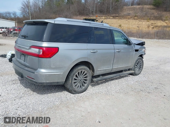 2020 Lincoln Navigator with VIN 5LMJJ2NTXLEL09782, listed as a IAAI auction lot 41639938 with 59,125 mi miles and . Bid and sale history available at DreamBid. Image 4.