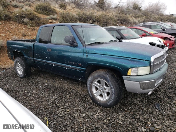 1998 Dodge Ram 1500 with VIN 3B7HC13Y1WG164072, listed as a Copart auction lot 51119665 with 182,003 mi miles and Clean Title. Bid and sale history available at carsss.com. Image 4.