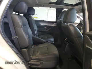2024 Mazda CX-90 Premium z VIN JM3KKDHD8R1184233, wystawiony jako Copart lot #56177065 z przebiegiem 15 850 mil mil oraz Czysty tytuł • Clean title. Historia ofert i sprzedaży dostępna na DreamBid. Obrazek 11.