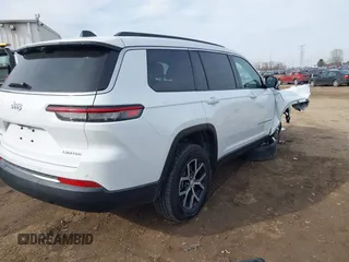2024 Jeep Grand Cherokee Limited with VIN 1C4RJKBG2R8625086, listed as a IAAI auction lot 41461558 with 3,001 mi miles and . Bid and sale history available at DreamBid. Image 4.