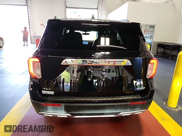 2023 Ford Explorer XLT z VIN 1FMSK8DH3PGB14248, wystawiony jako IAAI lot #42842415 z przebiegiem 32 092 mil mil oraz . Historia ofert i sprzedaży dostępna na DreamBid. Obrazek 13.