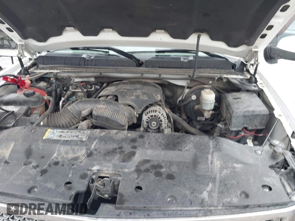 2009 Chevrolet Silverado 1500 with VIN 3GCEC33J29G211535, listed as a IAAI auction lot 41432158 with 171,800 mi miles and . Bid and sale history available at DreamBid. Image 10.