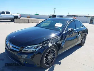 2021 Mercedes-Benz C 300 z VIN W1KWF8DB0MR618283, wystawiony jako IAAI lot #42084388 z przebiegiem 66 565 mil mil oraz . Historia ofert i sprzedaży dostępna na DreamBid. Obrazek 21.