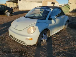 2004 Volkswagen Beetle GL with VIN 3VWBM31Y04M353115, listed as a Copart auction lot 88881005 with 123,870 mi miles and Salvage Title. Bid and sale history available at DreamBid. Image 1.