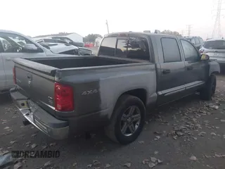 2008 Dodge Dakota Laramie with VIN 1D7HW58N18S603012, listed as a IAAI auction lot 40326773 with 1 mi miles. Bid and sale history available at carsss.com. Image 4.