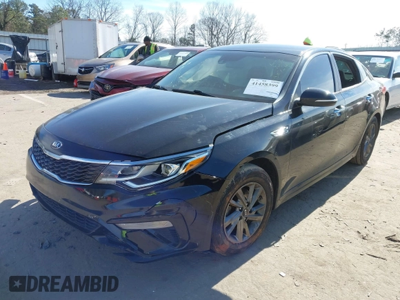 2019 Kia Optima LX with VIN 5XXGT4L31KG357854, listed as a IAAI auction lot 41458399 with 167,500 mi miles. Bid and sale history available at carsss.com. Image 2.