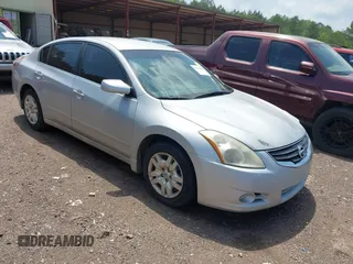 2011 Nissan Altima S with VIN 1N4AL2AP8BN470873, listed as a IAAI auction lot 42135060 with 171,894 mi miles and . Bid and sale history available at carsss.com. Image 1.