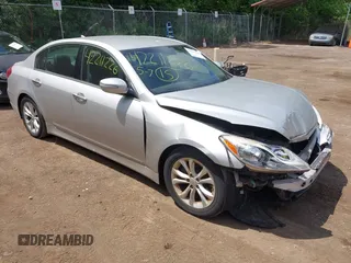 2012 Hyundai Genesis 3.8L z VIN KMHGC4DD5CU181941, wystawiony jako IAAI lot #42211226 z przebiegiem 99 631 mil mil oraz . Historia ofert i sprzedaży dostępna na DreamBid. Obrazek 1.