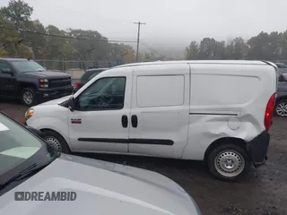 2017 Ram ProMaster City Cargo Tradesman z VIN ZFBERFAB2H6E50911, wystawiony jako IAAI lot #40390843 z przebiegiem 68 010 mil mil oraz . Historia ofert i sprzedaży dostępna na DreamBid. Obrazek 14.