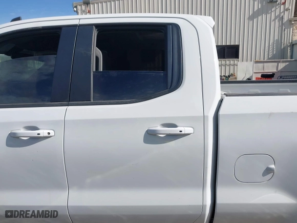 2019 Chevrolet Silverado 1500 LT with VIN 1GCRYDED9KZ239788, listed as a IAAI auction lot 41342379 with 93,872 mi miles. Bid and sale history available at carsss.com. Image 14.