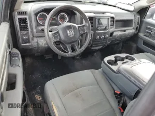 2018 Ram 1500 Tradesman with VIN 3C6JR7DT4JG271302, listed as a Copart auction lot 44548895 with 141,470 mi miles and Salvage title. Bid and sale history available at DreamBid. Image 8.