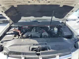 2009 Cadillac Escalade z VIN 1GYFK23269R237673, wystawiony jako Copart lot #56244935 z przebiegiem 201 650 mil mil oraz Szkody całkowita. Historia ofert i sprzedaży dostępna na DreamBid. Obrazek 12.