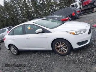 2018 Ford Focus SE with VIN 1FADP3F28JL288105, listed as a IAAI auction lot 41884469 with 1 mi miles. Bid and sale history available at carsss.com. Image 13.