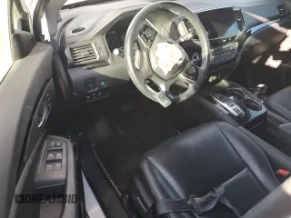 2020 Honda Pilot Touring 8-Passenger with VIN 5FNYF5H97LB009821, listed as a Copart auction lot 70979274 with 70,322 mi miles and Salvage Title. Bid and sale history available at DreamBid. Image 8.