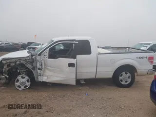 2014 Ford F-150 XL with VIN 1FTFX1EF3EKE72732, listed as a IAAI auction lot 41277885 with 153,712 mi miles. Bid and sale history available at carsss.com. Image 14.