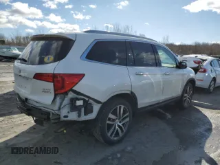 2017 Honda Pilot Elite with VIN 5FNYF6H04HB042922, listed as a Copart auction lot 44606285 with 126,089 mi miles and Salvage Title. Bid and sale history available at DreamBid. Image 3.